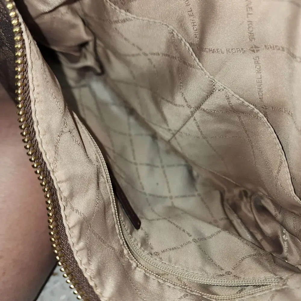 MICHAEL KORS GUC EDEN ZIPTOP HOBO BAG